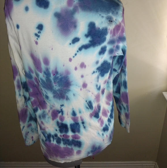 Tie Dye Long Sleeved Shirt, Blue Tie Dye Shirt, Blue Purple Tie Dye Blouse - Picture 2 of 16